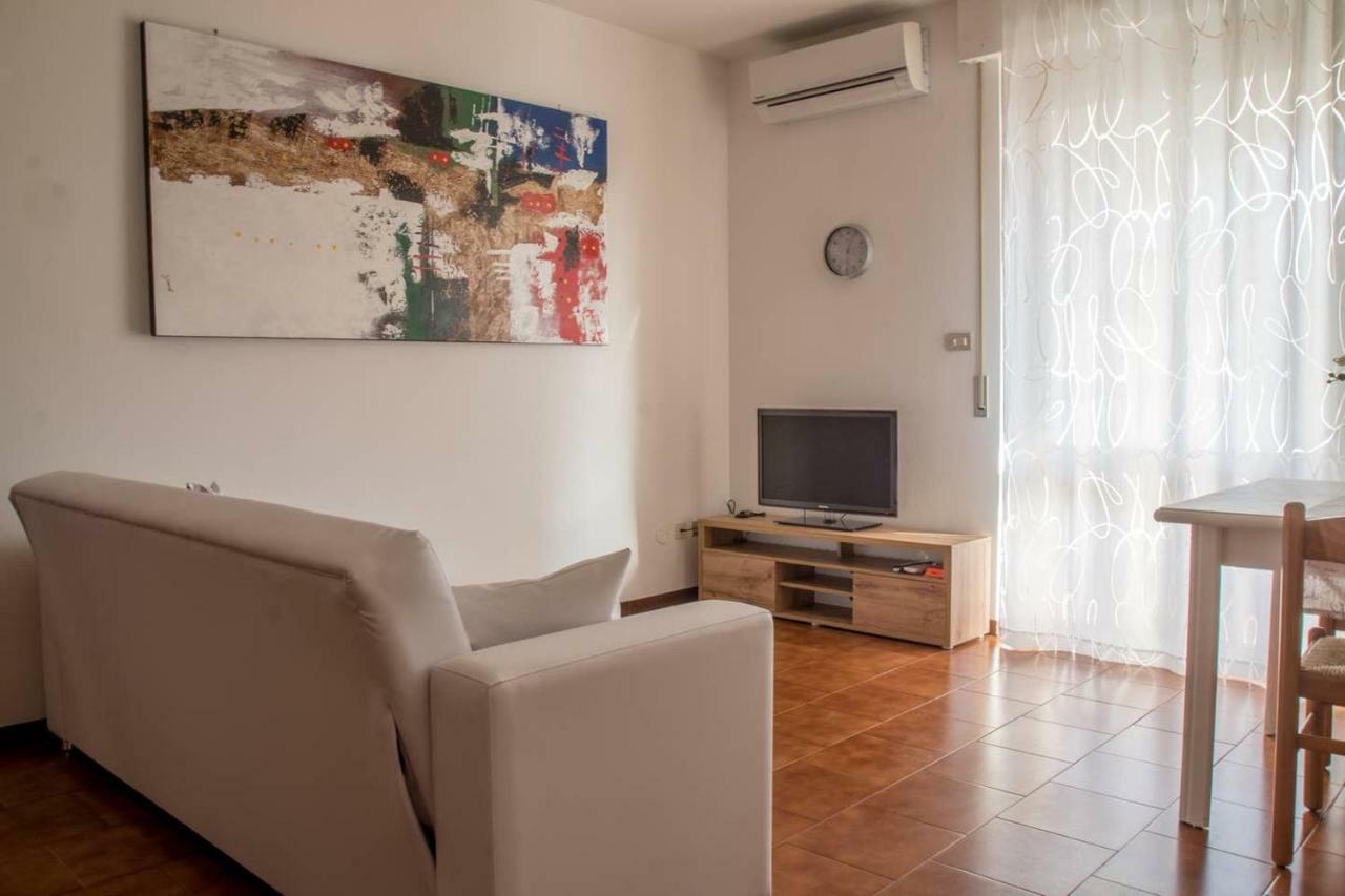 La Loggia Su Acqui. Centro, Wi-Fi, Aria Condizionata, Ascensore Аккуї-Терме Екстер'єр фото